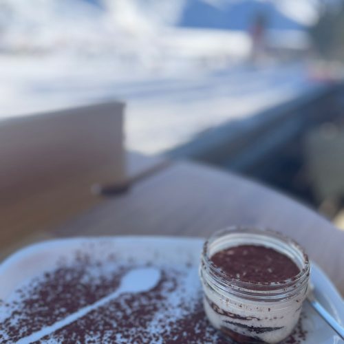 Tiramisu en terrasse chez Mountain Story